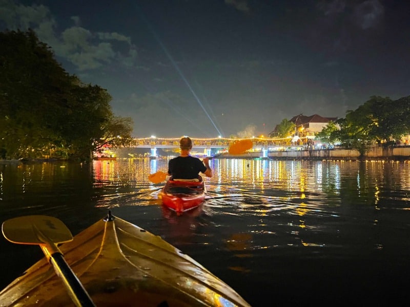 Night time kayak tour in Chiang Mai Night time kayaking in Chiang Mai