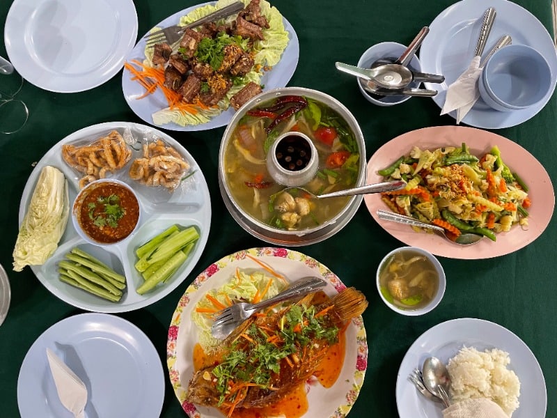 Doi Inthanon Food Court -2