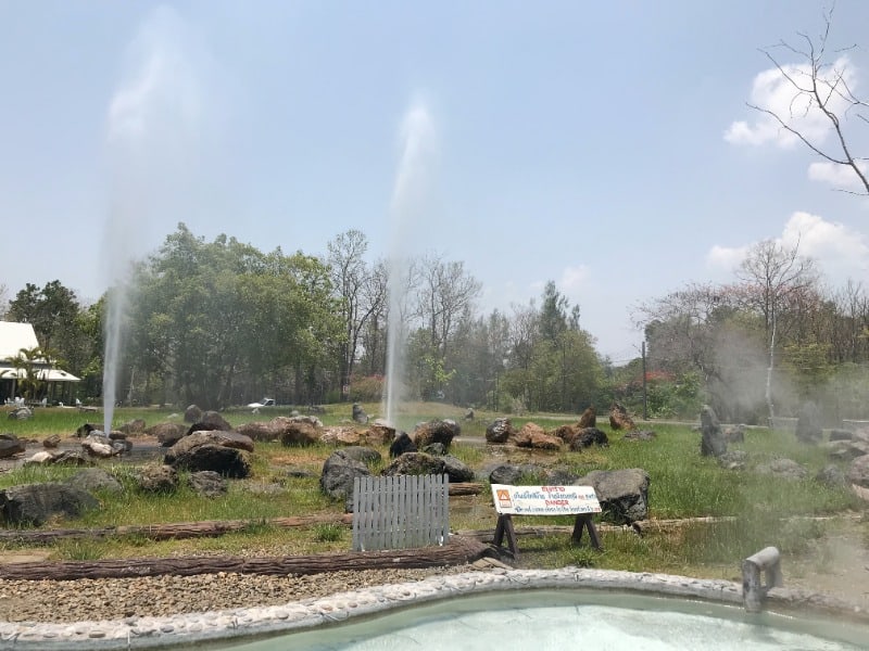 Sankamphaeng-Hot-Springs-1