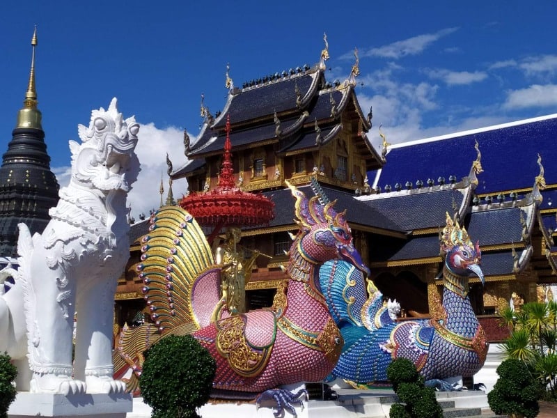 Wat-Ban-Den-2