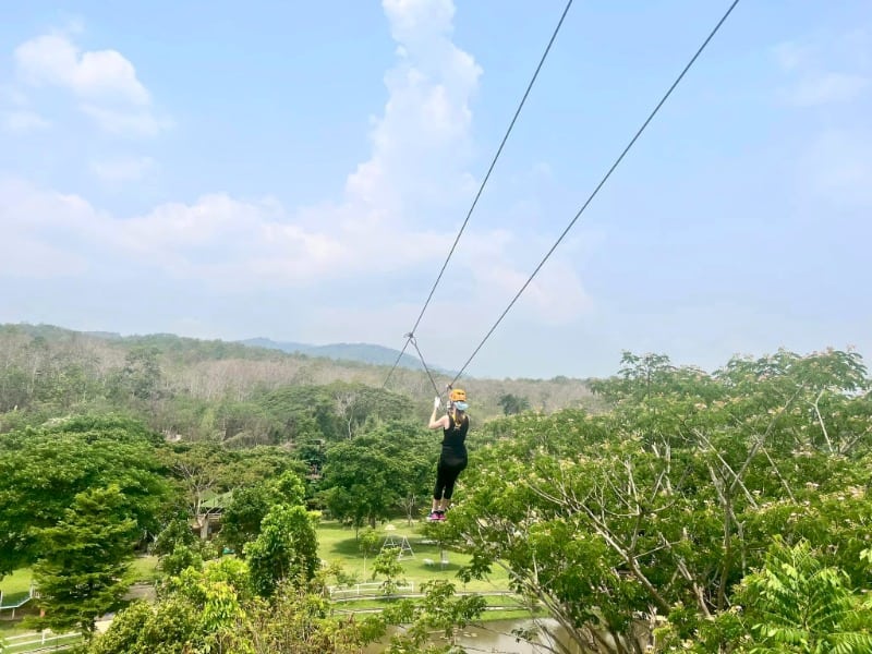 鳳凰冒險樂園 Zipline 叢林飛索套票 1000銖