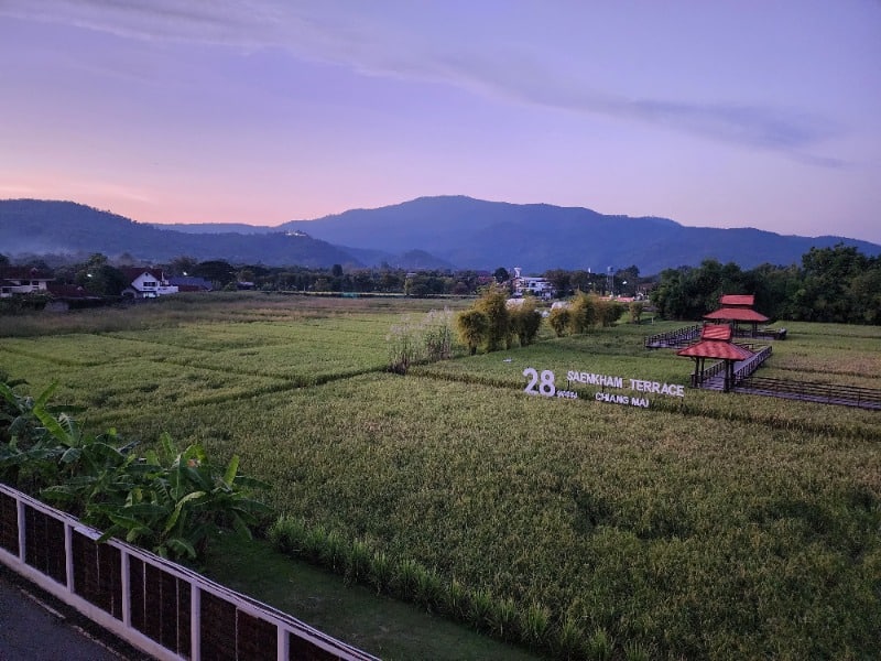 Saen Kham Terrace Restaurant 1