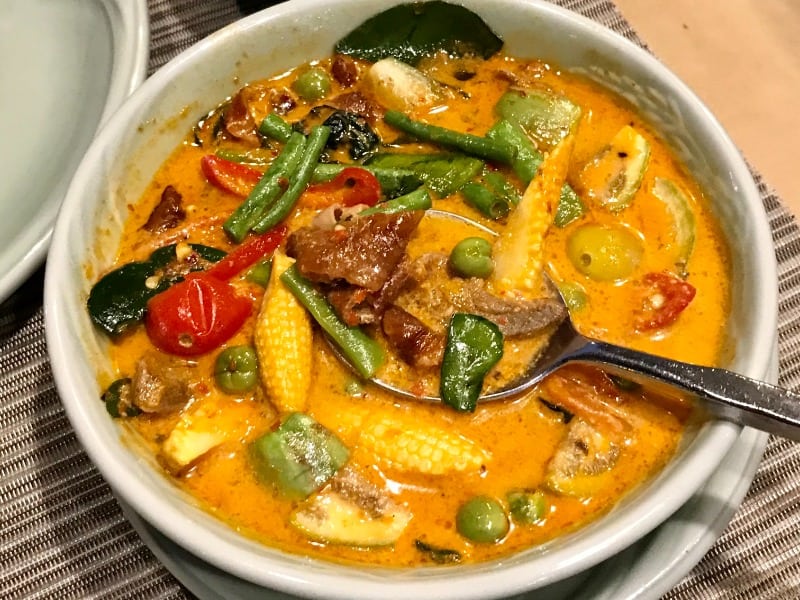 Saen Kham Terrace Restaurant 8