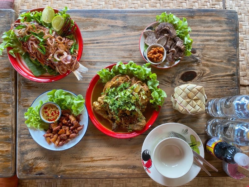 走進泰北農舍吃地道泰北料理 Khang Khao Mueang