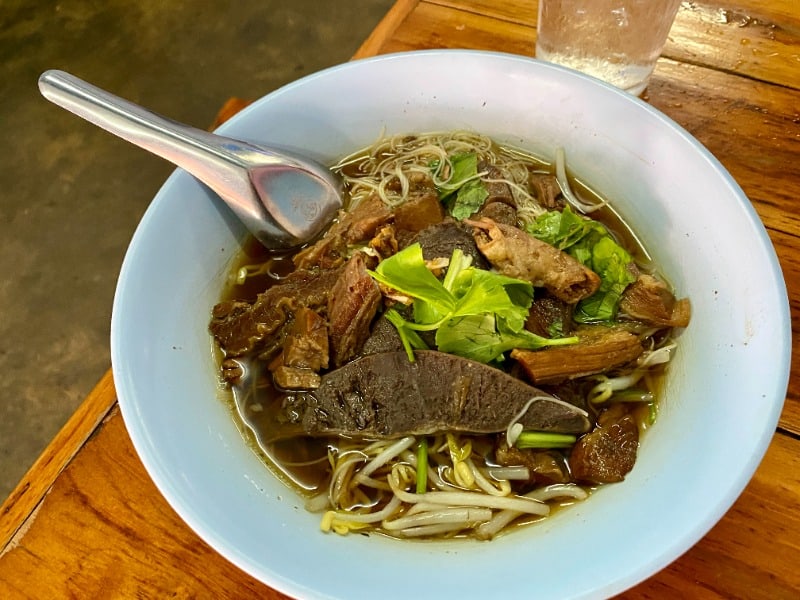 Lampang Beef Noodle Shop 2