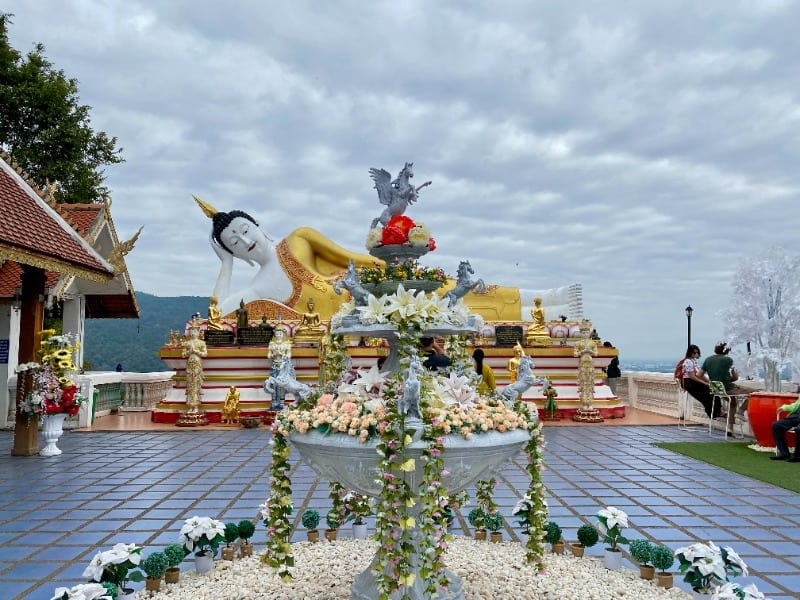 Wat Phra That Doi Kham 2