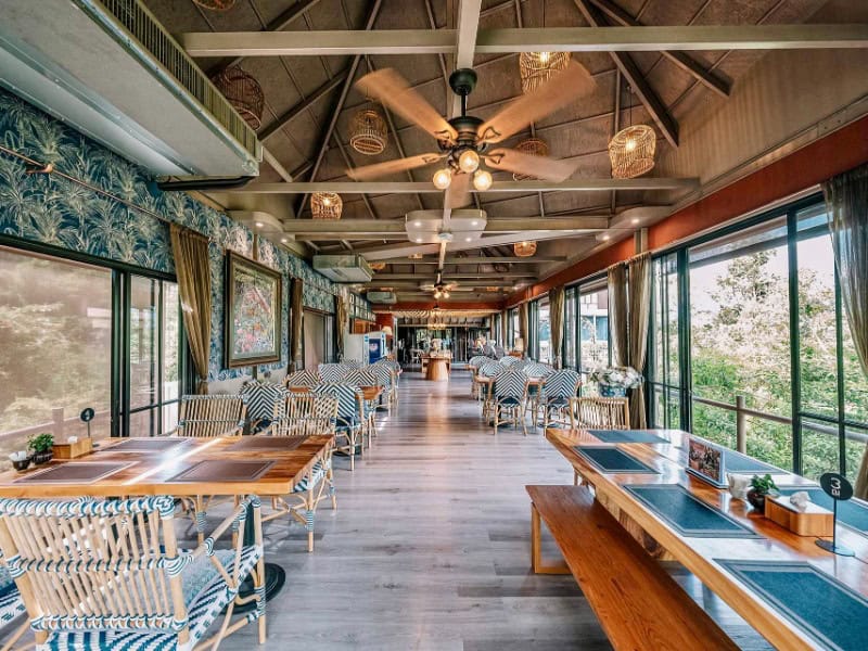 Nakara Cafe & Restaurant 5