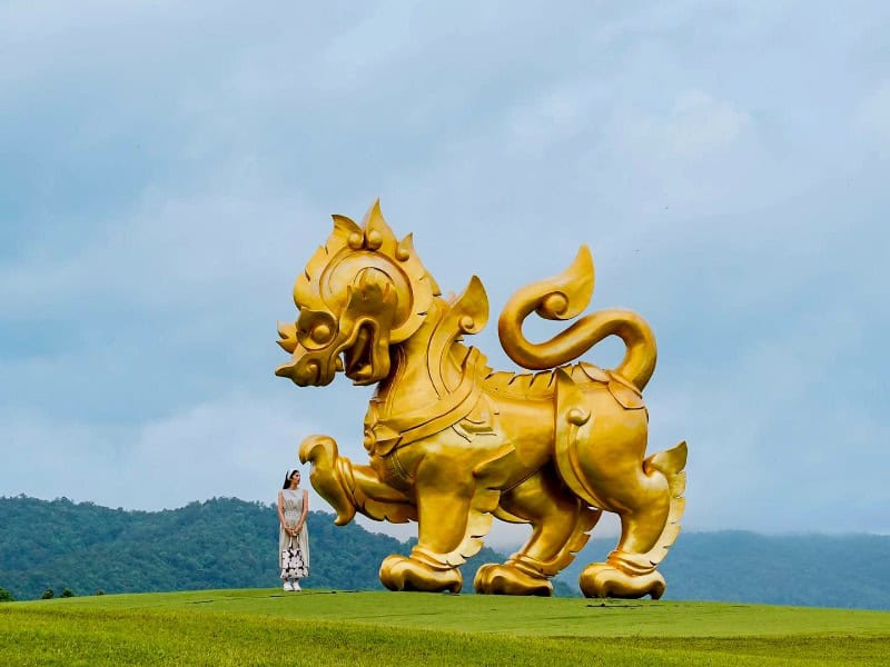 Singha Park 17