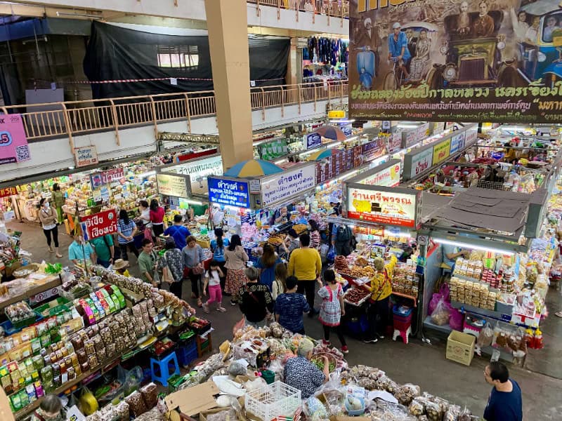 瓦落落市場必買推薦 Warorot Market