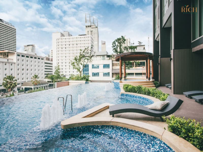 The Rich Residence Sukhumvit Nana 4