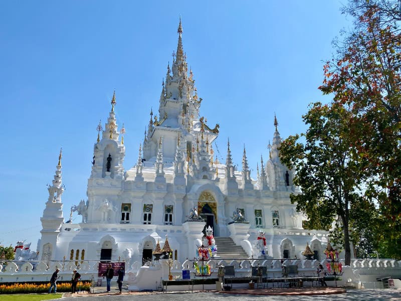 Loha Prasat Sri Mueang Pong 5