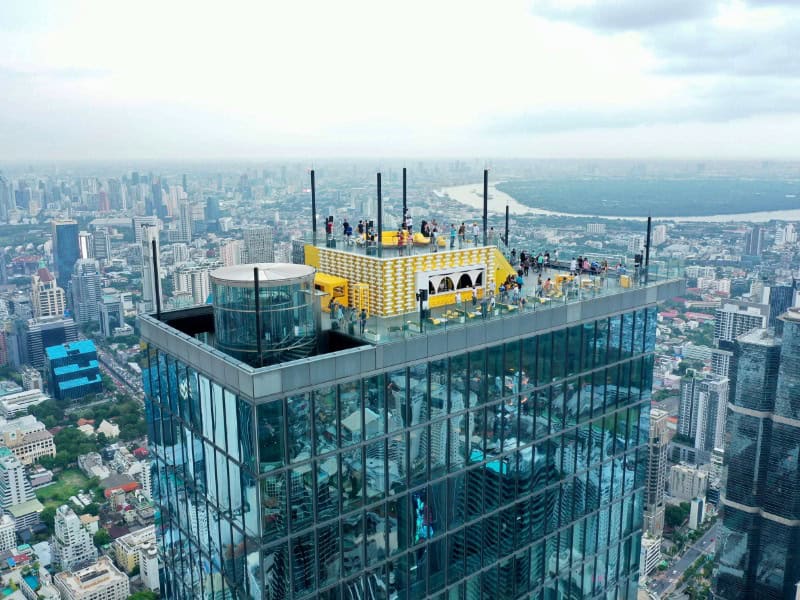 Mahanakhon SkyWalk 1
