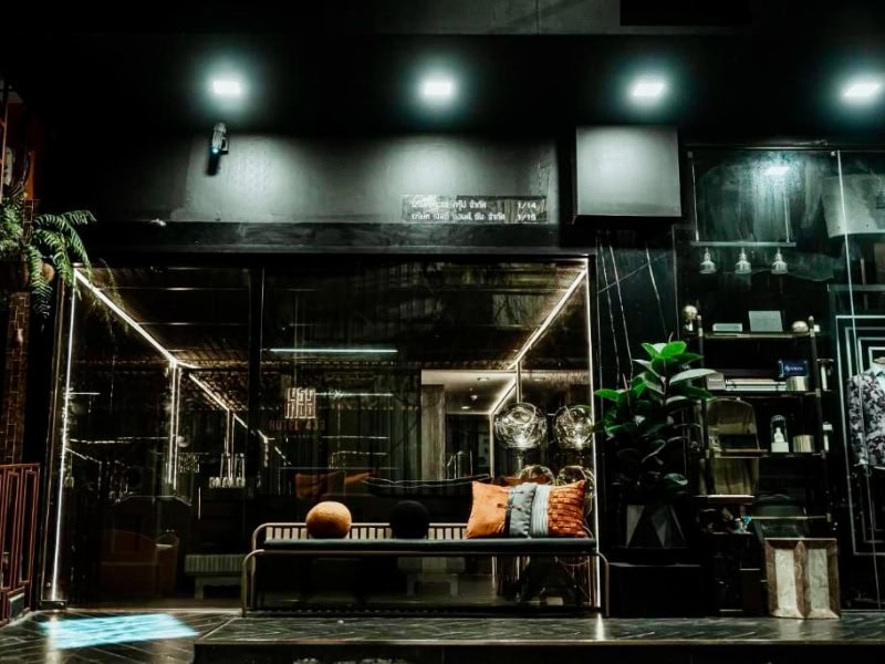 Hotel 433 Asoke 4