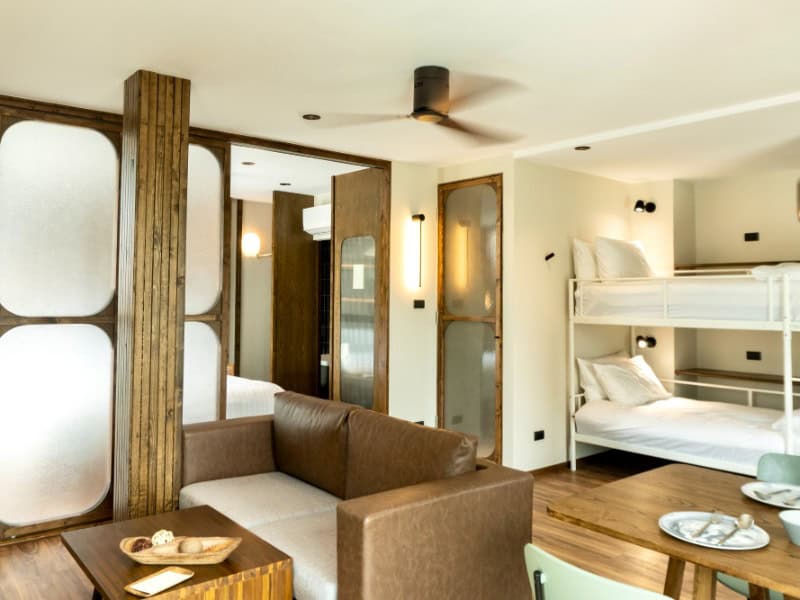 Karraarom Hotel 4