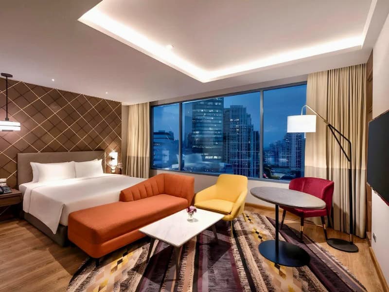 Mercure Bangkok Sukhumvit 24 4