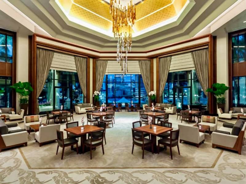The Peninsula Bangkok 1