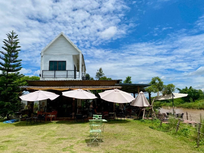 Elely Cafe 8